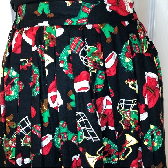 Vintage The Eagle’s Eye Christmas-print cotton maxi skirt, small - Picture 3 of 8